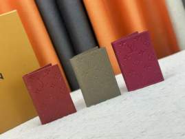 Picture of Louis Vuitton Wallets _SKUfw220044264fw